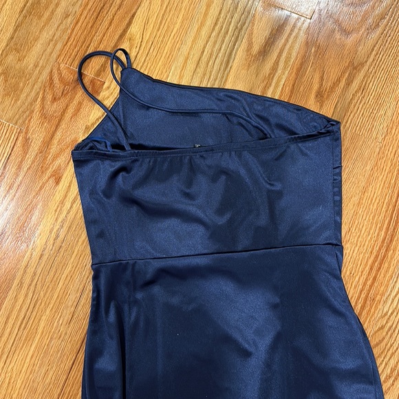 Windsor Aleena Satin Midi Dress **NAVY NOT GREEN** - Picture 6 of 8